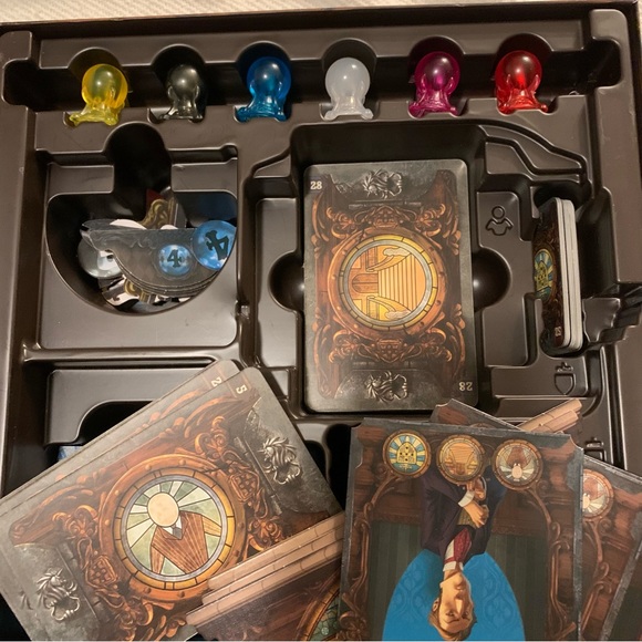 Mysterium Board Game - Picture 7 of 8